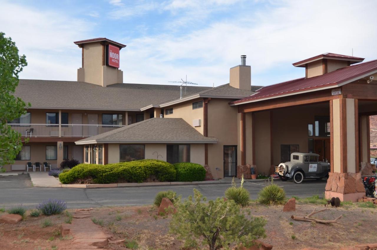 The Noor Hotel Тори Екстериор снимка